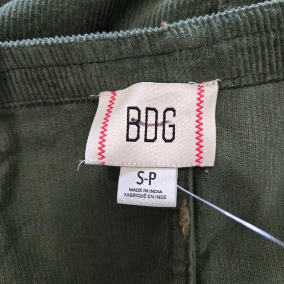 BDG URBAN OUTFITTER WOMEN'S Maya Corduroy Romper green Size Small NEW - Picture 7 of 8